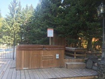 Smokey Hollow Resort Wasagaming Экстерьер фото